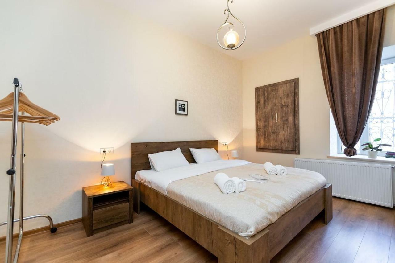 Wehost Stylish Apartment In Old Tbilisi Exterior foto